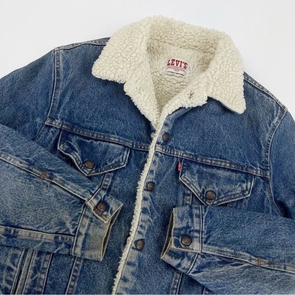 Vintage Levis San Francisco Sherpa Lined Denim Trucker Jacket Made in USA - Picture 4 of 7